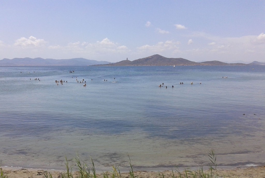 Isla del Barón desde el Edificio Hawai 1 en el kilómetro 9 de La Manga del Mar Menor.